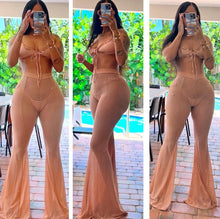 Mesh front seam  wide bells