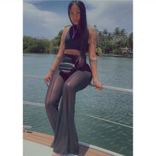 Mesh front seam  wide bells
