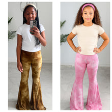 KIDS‼️ 2 for $75‼️Ribbed knit splash wide bell bottoms and head band🩷